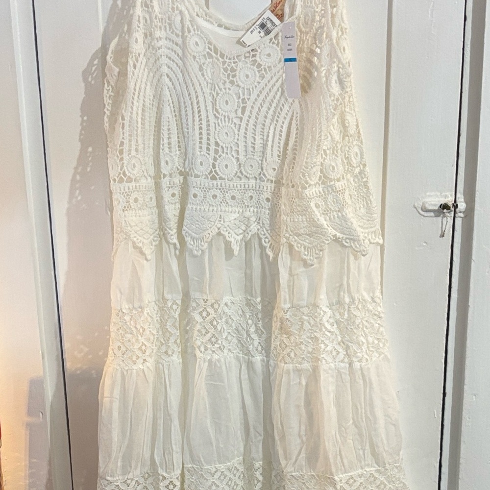 Magnolia Ivory Lace Midi Dress